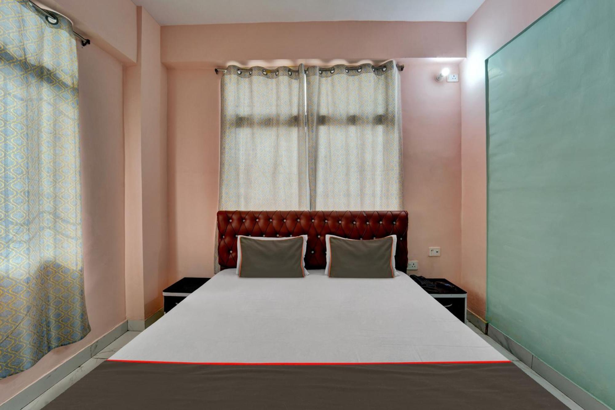 Collection O The Lotus Palace Patna  Exterior photo